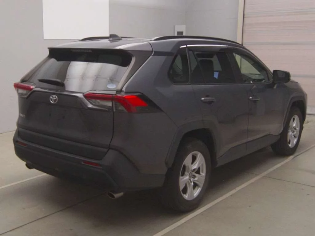 Toyota RAV4  с аукциона в Японии