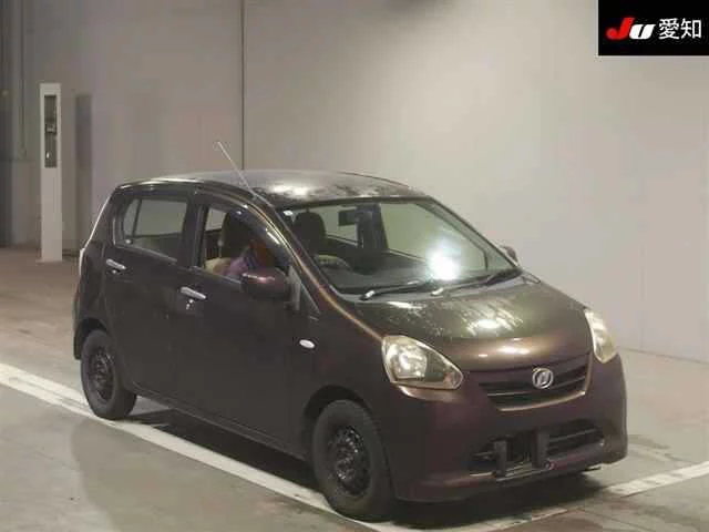 Daihatsu Mira e:S  с аукциона в Японии