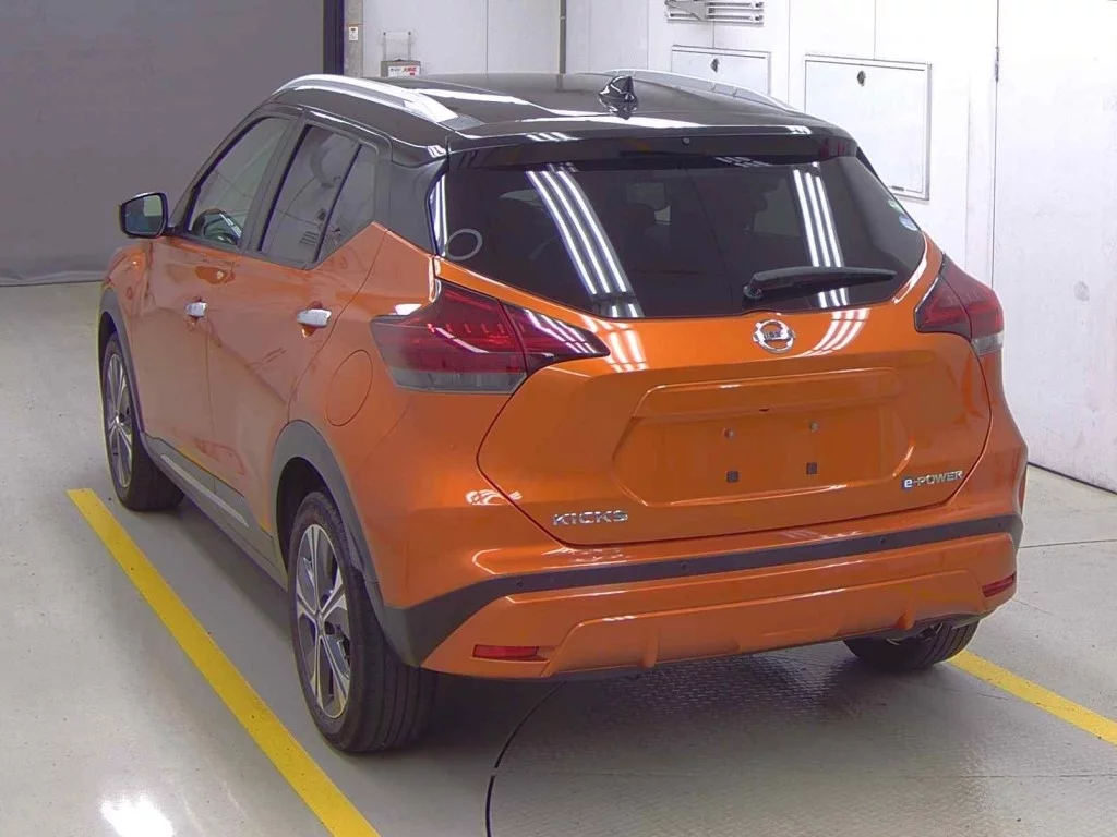 Nissan Kicks  с аукциона в Японии