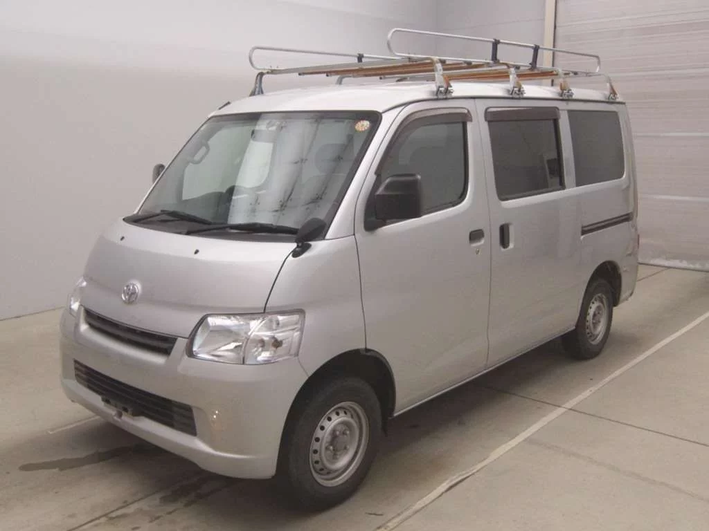 Toyota LiteAce Van  с аукциона в Японии