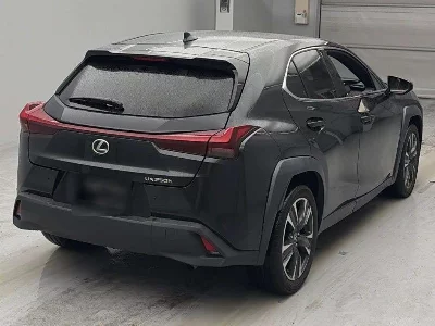 Lexus UX250h