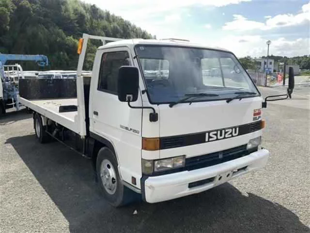 Isuzu Elf  с аукциона в Японии