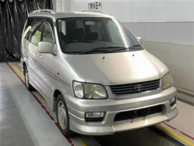 Toyota Lite Ace Noah