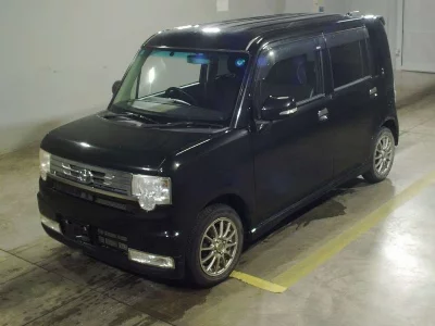 Toyota Pixis Space