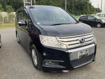 Honda STEPWGN SPADA