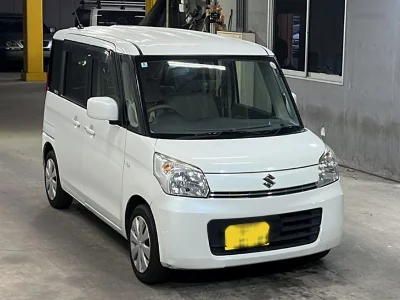 Suzuki Spacia