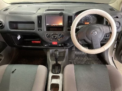NISSAN AD