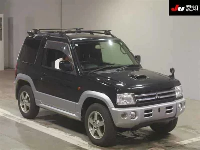 MITSUBISHI PAJERO MINI