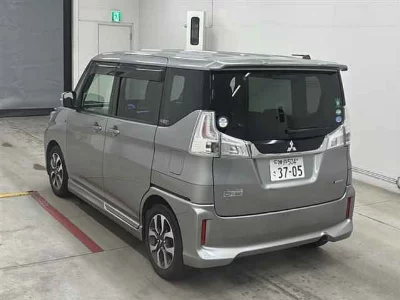 Mitsubishi Delica D:2