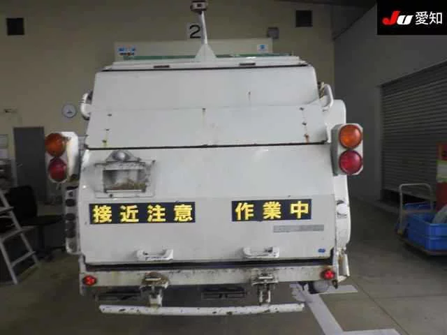 Mitsubishi Fuso Canter  с аукциона в Японии