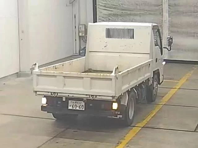 Isuzu Elf  с аукциона в Японии