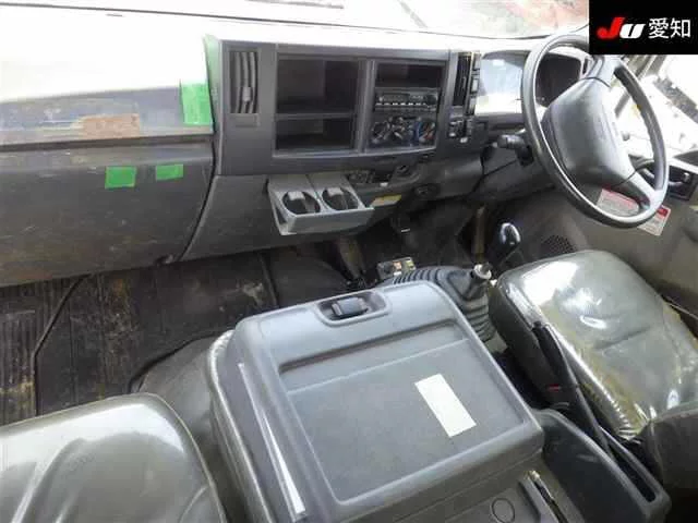 Isuzu Forward  с аукциона в Японии