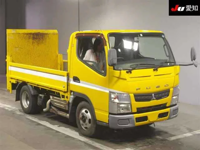 Mitsubishi Fuso Canter  с аукциона в Японии