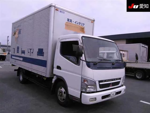 Mitsubishi Fuso Canter  с аукциона в Японии