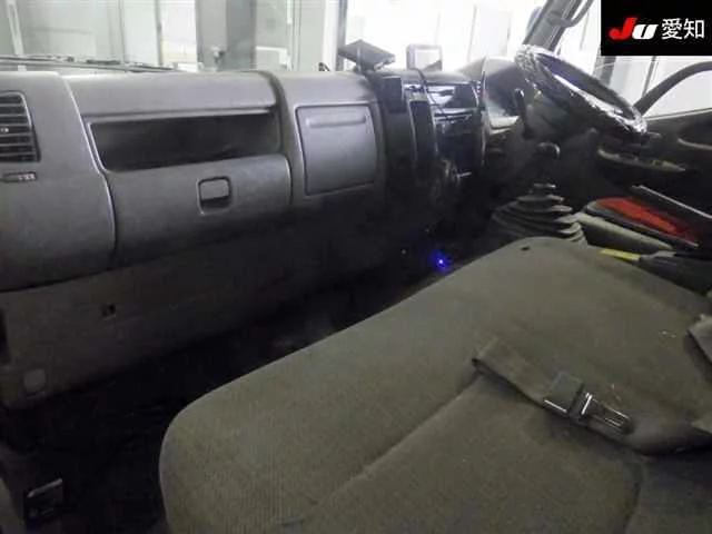 Toyota ToyoAce  с аукциона в Японии