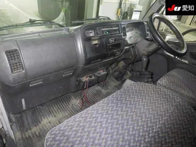 Mitsubishi Fuso Canter  с аукциона в Японии