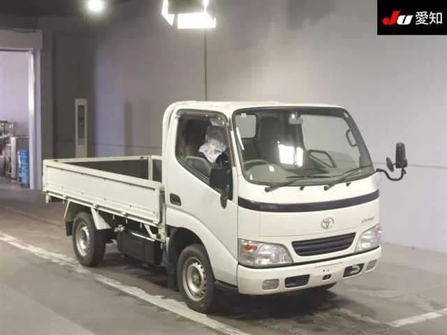Toyota Dyna  с аукциона в Японии
