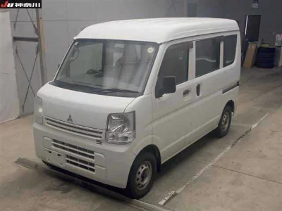 Mitsubishi Minicab