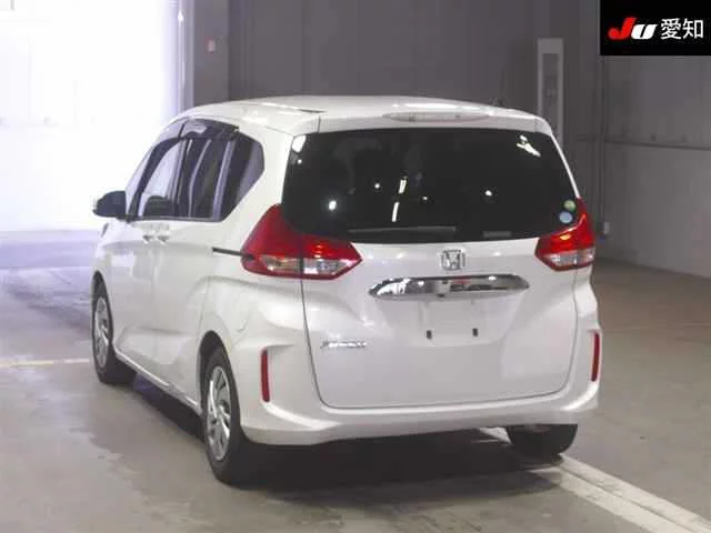 Honda Freed  с аукциона в Японии