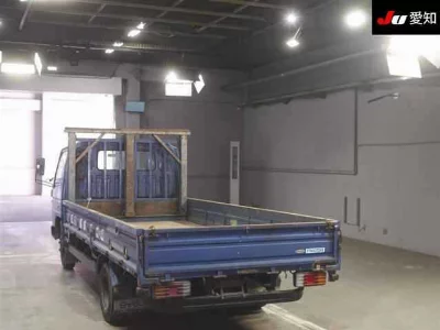Mazda TITAN
