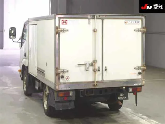 Toyota Dyna  с аукциона в Японии