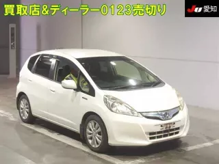 Honda FIT HYBRID