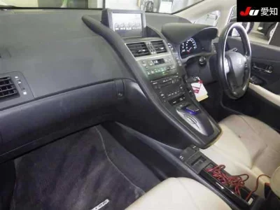 Lexus HS250h
