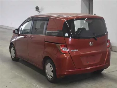 HONDA FREED SPIKE