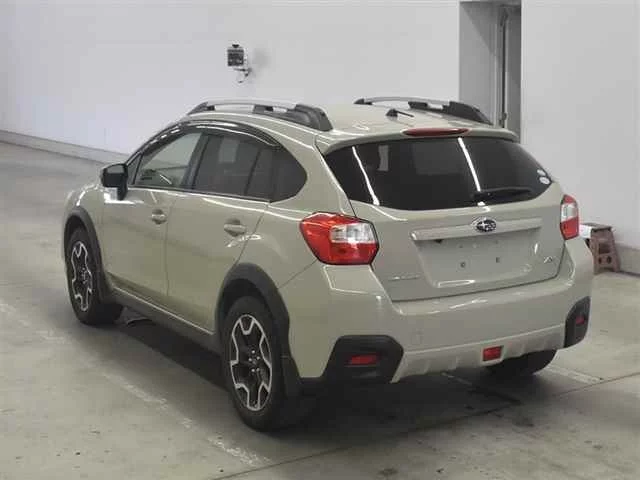 Subaru XV  с аукциона в Японии