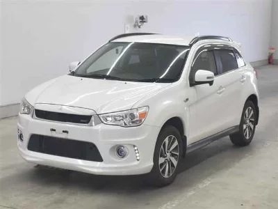 MITSUBISHI RVR
