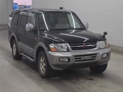 MITSUBISHI PAJERO