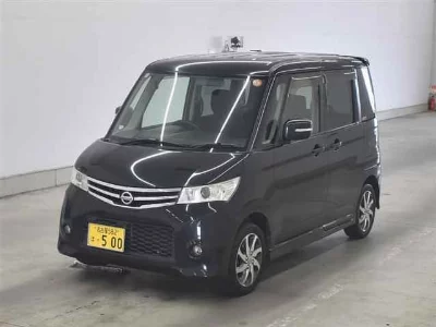 NISSAN ROOX