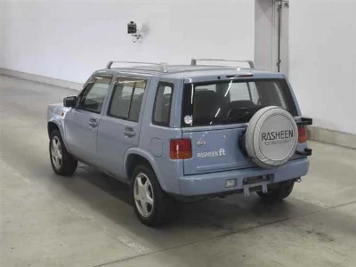 NISSAN RASHEEN