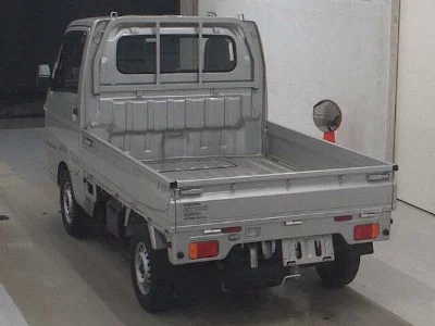 NISSAN NT100 CLIPPER