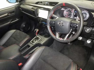 TOYOTA HILUX PICK UP