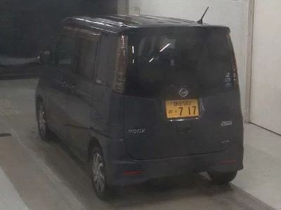 NISSAN ROOX