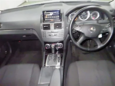 MERCEDES BENZ C CLASS