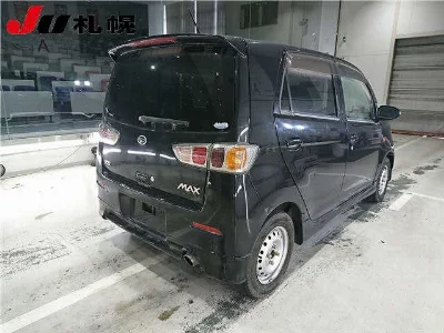 DAIHATSU MAX