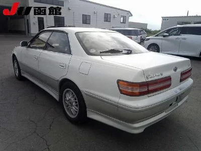 TOYOTA MARK II