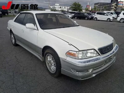 TOYOTA MARK II
