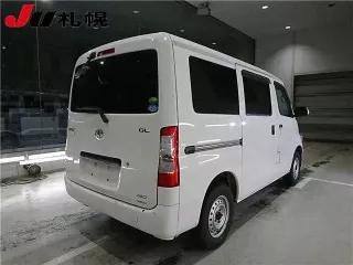 TOYOTA TOWN ACE VAN