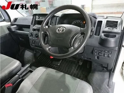 TOYOTA TOWN ACE VAN
