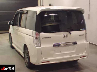 HONDA STEPWGN SPADA