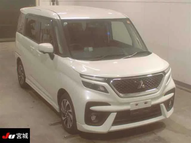 Mitsubishi Delica D:2  с аукциона в Японии