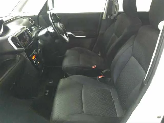 Mitsubishi Delica D:2  с аукциона в Японии