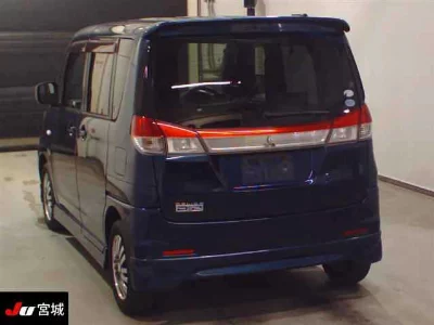 MITSUBISHI DELICA D:2