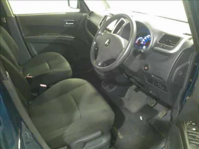 MITSUBISHI DELICA D:2