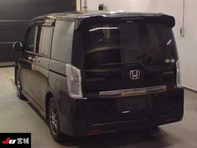 Honda STEPWGN SPADA