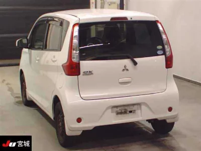 MITSUBISHI EK WAGON