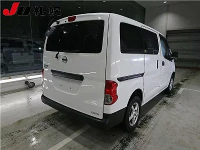 NISSAN NV200 VANETTE VAN